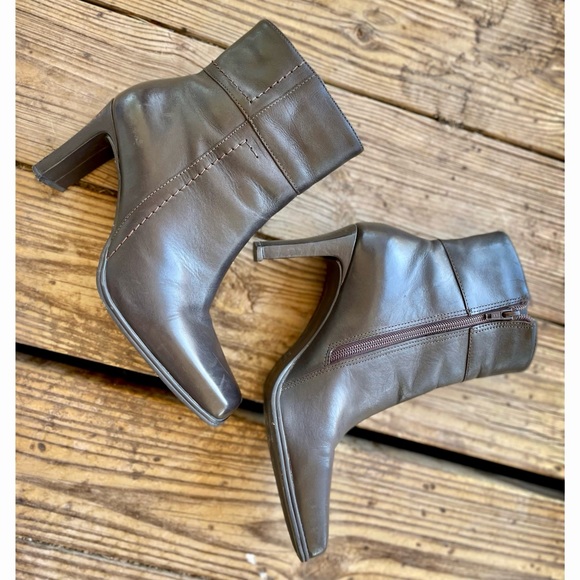 Gianni Fermani Shoes - VTG 90s Leather Brown Ankle Boots